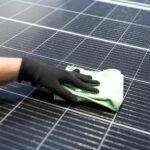 zonnepanelen schoonmaken met autoshampoo